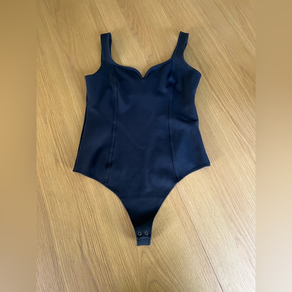 Abercrombie & Fitch Black Bodysuit - Picture 4 of 7
